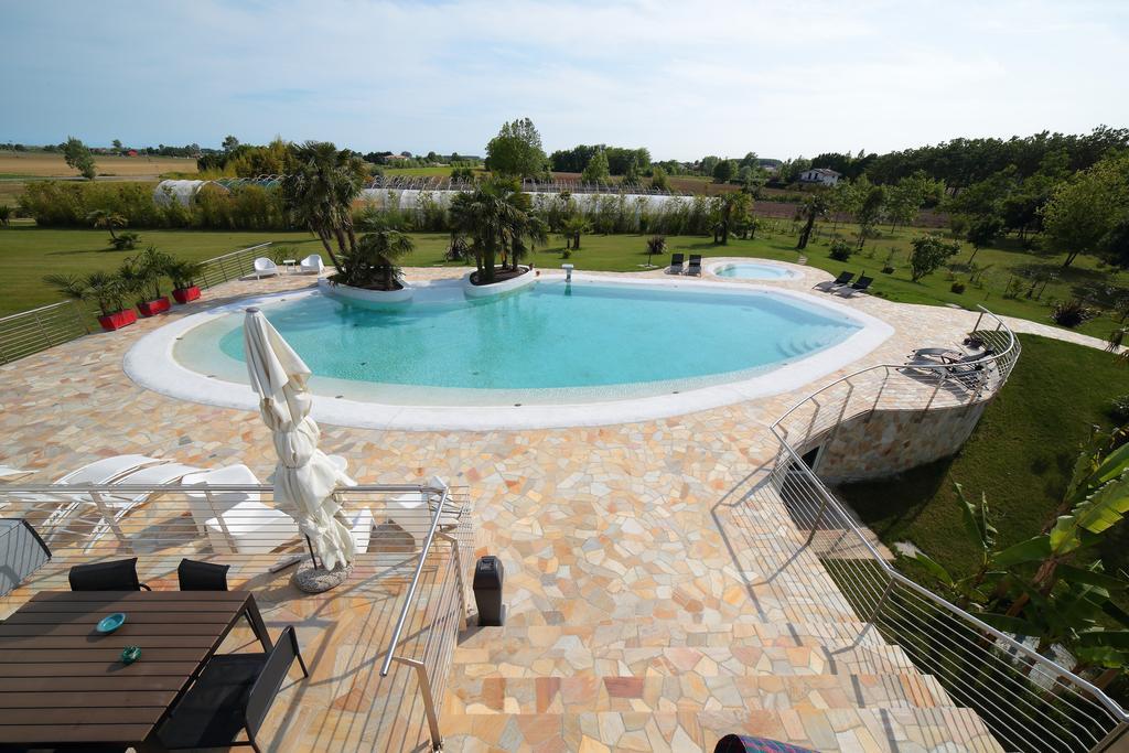 Agriturismob&B Loggia Degli Artisti Palazzolo dello Stella Екстериор снимка